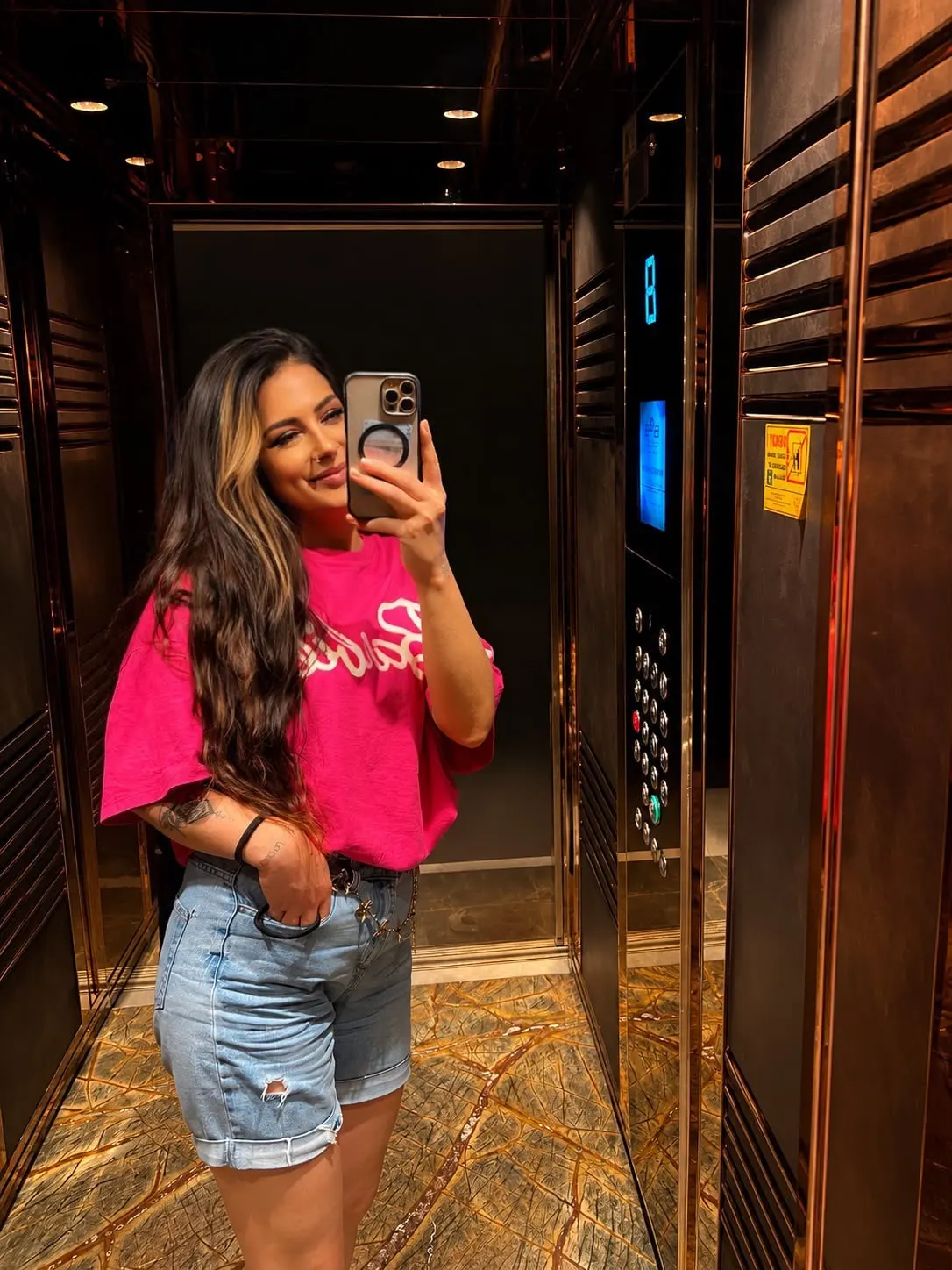 Tuğçe Polatlı Escort | Tutkulu ve Seçkin Bir Deneyim
